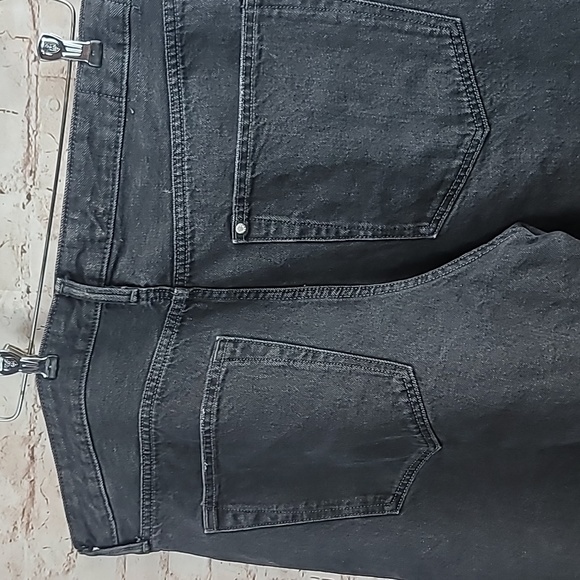 H&M Loose Fit Black Jeans 40 X 32 Like New - Picture 7 of 11